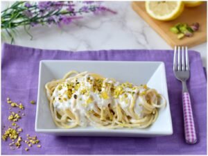 pasta-con-robiola-e-limone.jpg